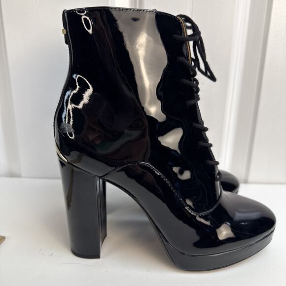 Calvin Klein Melinda Patent Leather Ankle Lace Up Boots US 7 M Black NWB - Picture 4 of 12